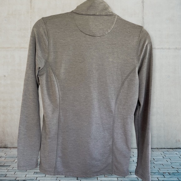 Peter Millar Women’s Grey Quarter Zipper Golf Pullover Top - Picture 4 of 9